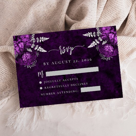 Plum Lila Silver Floral Script Wedding RSVP Begleitkarte