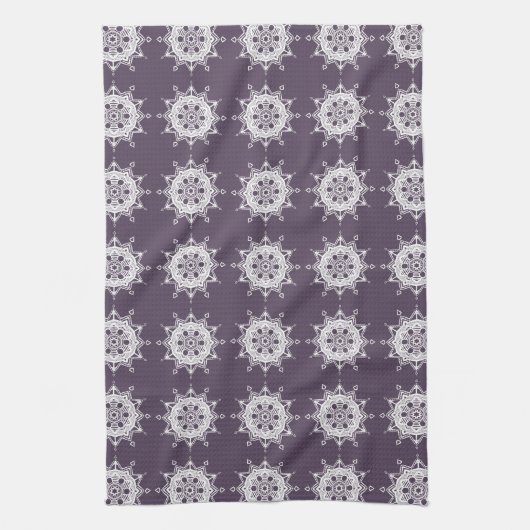 Plum Mandala Handtuch (Vertikal)