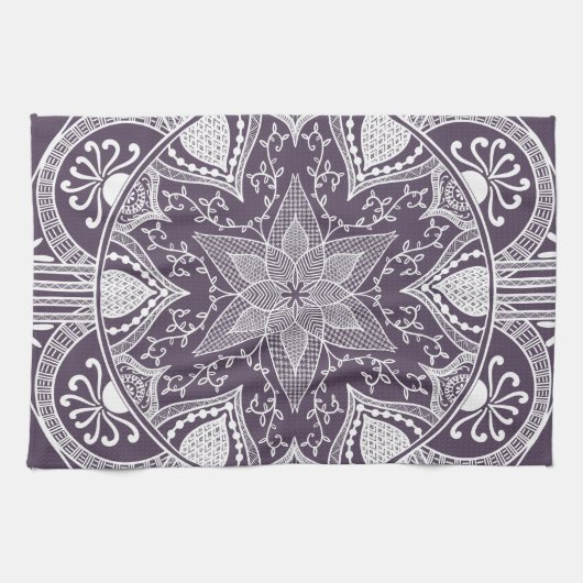 Plum Mandala Handtuch (Horizontal)