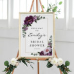 Plum Peonies Brautparty Begrüßungszeichen Poster<br><div class="desc">Herzlich willkommen bei Ihren Gästen mit diesem schönen Willkommenszeichen! Dieses Design verfügt über einen schönen Script-Schriftart! Bearbeiten Sie einfach Ihren Namen,  Ihre Veranstaltung und Ihr Datum! Sehen Sie sich alle unsere passenden Artikel in der Kollektion Plum Peonies an!</div>