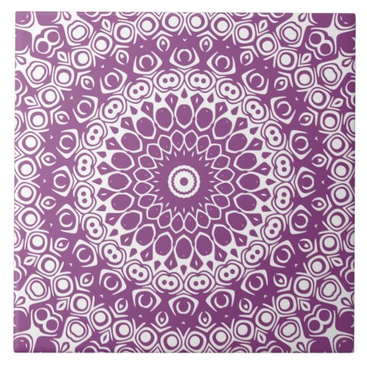 Plum Petal Mandala Symphony Fliese (Vorderseite)