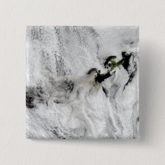 Plume aus dem Okmok-Vulkan, den Aleutianinseln 2 Button (Vorderseite)