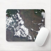 Plume erhebt sich aus dem Vulkan Nyiragongo in der Mousepad (Mit Mouse)