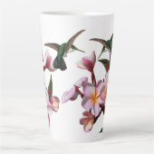 Plumeria-Blumen-Kolibri-Vogel Latte Tasse (Vorderseite)
