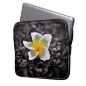 Plumeria Frangipani Hawaii Blume Laptopschutzhülle (Vorderseite Links)