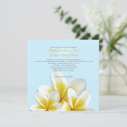 Plumeria Frangipani Tropical Wedding Einladungen (Stehend Vorderseite)