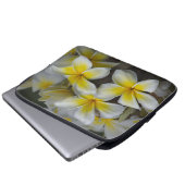 Plumeria, gelbe Blumenfotografie Laptopschutzhülle (Vorne Knopf)