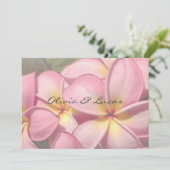 Plumeria Hochzeit in tropischer Blume Einladung (Stehend Vorderseite)