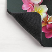 Plumeria im Herz-Ring auf mousepad (Ecke)