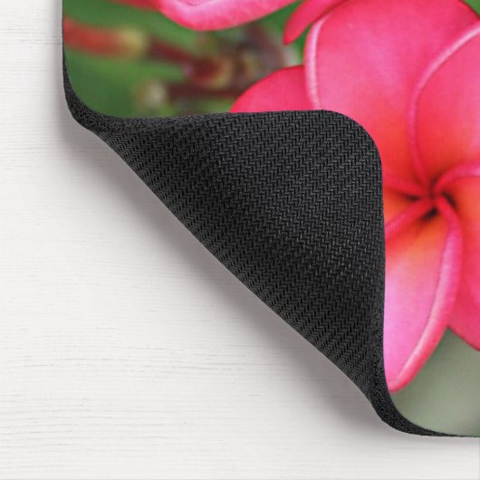 Plumeria - Miami-Rose auf mousepad (Ecke)