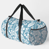 PLUMERIA-MUSTER IN SLATE BLAUE DUFFLE BAG (Rechte Ecke)