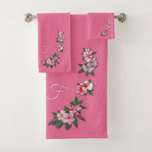 Plumeria on Pink with your Monogram Badhandtuch Set