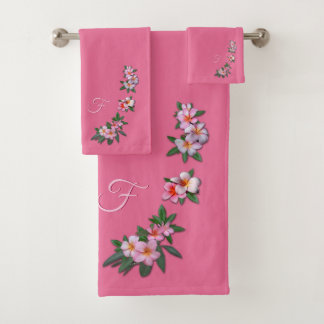 Plumeria on Pink with your Monogram Badhandtuch Set