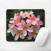 Plumerias in der Blüte Mousepad (Mit Mouse)