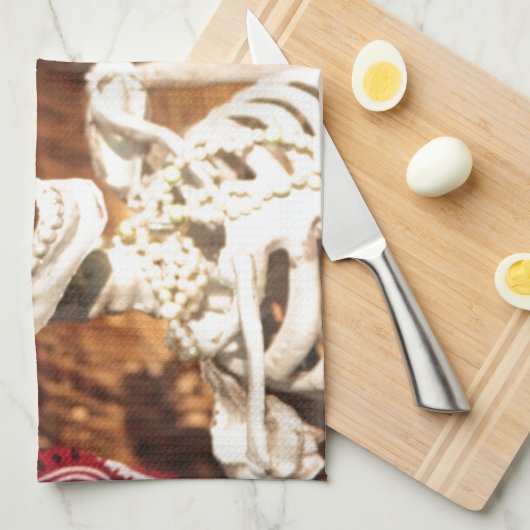 PLUNDER PARTY! HANDTUCH (Viertel Falte)