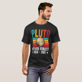 Pluto 9th Planet Never Forget Astronomy Solar Syst T-Shirt (Vorne ganz)