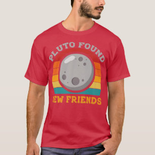 Pluto Found New Friends Solar Space Science Premiu T-Shirt
