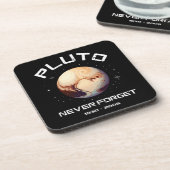 Pluto Never Forget Getränkeuntersetzer (Linke Seite)
