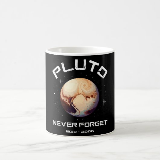 Pluto Never Forget Kaffeetasse (Mittel)