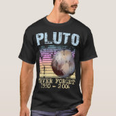 Pluto Never Forget T-Shirt design (Vorderseite)