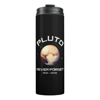 Pluto Never Forget Thermosbecher