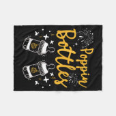 Pn Bottles For New Year Cu Er Nurse Christmas Baub Fleecedecke (Vorderseite (Horizontal))