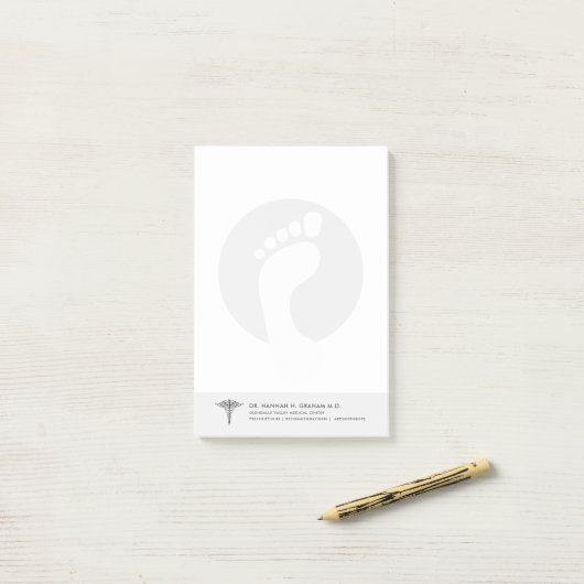 Podiatrist | Foot Doctor, kundenspezifisch Lined P Post-it Klebezettel (Auf Schreibtisch)