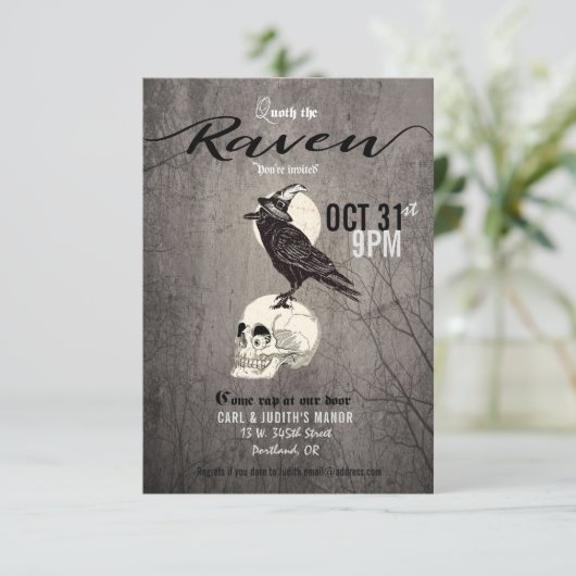 Poe Raven Halloween-Party Einladung (Stehend Vorderseite)