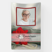 Poinsettia und Perlen anlässlich der Beerdigung de Banner (Vertikal)