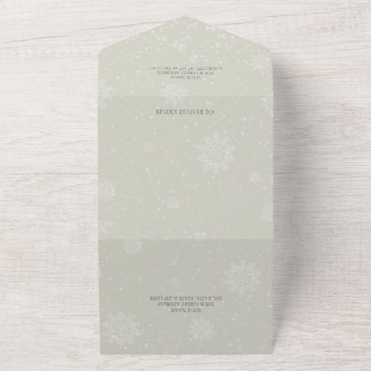 Poinsettias mit Holly auf Snowy Sage Green All In One Einladung (Außenbereich)