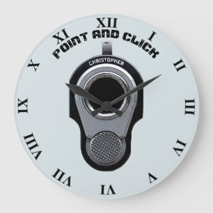 Point and Clock Funny Gun Zeichnend mit Ihrem Name Große Wanduhr
