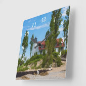 Point Betsie Lighthouse Wall Clock Quadratische Wanduhr (Winkel)
