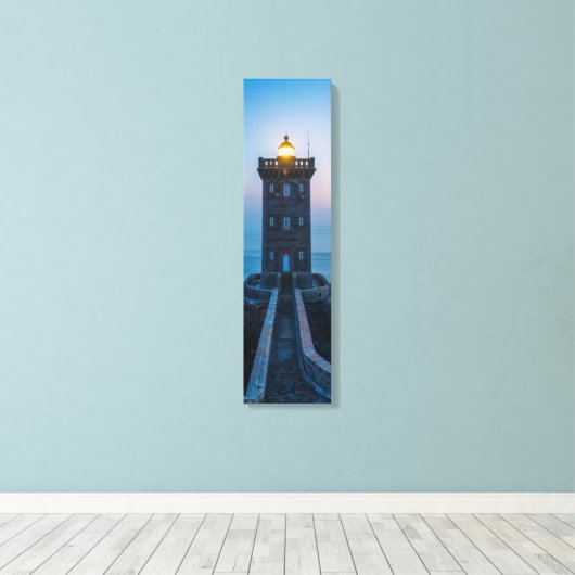 Pointe de Kermorvan Lighthouse Vertical Leinwand A (Insitu (Holzboden))