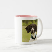 Pointer Mama Hundemutter personalisiert mit Ihrem Zweifarbige Tasse (VorderseiteRechts)