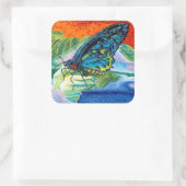 Poised Butterfly II Quadratischer Aufkleber (Tasche)