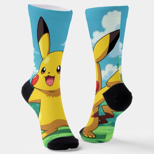 Pokémon und seine Treue Freunde Socken (Gewinkelt)