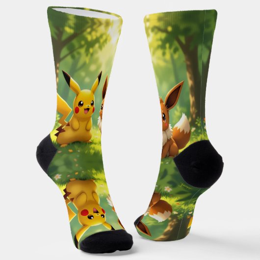 Pokémon und seine Treue Freunde Socken (Gewinkelt)