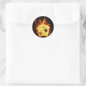 Poker Chips Karten auf Feuer Runder Aufkleber (Tasche)