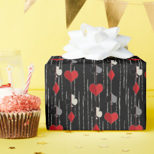 Poker, der Kartensymbole abspielt. Geschenkpapier
