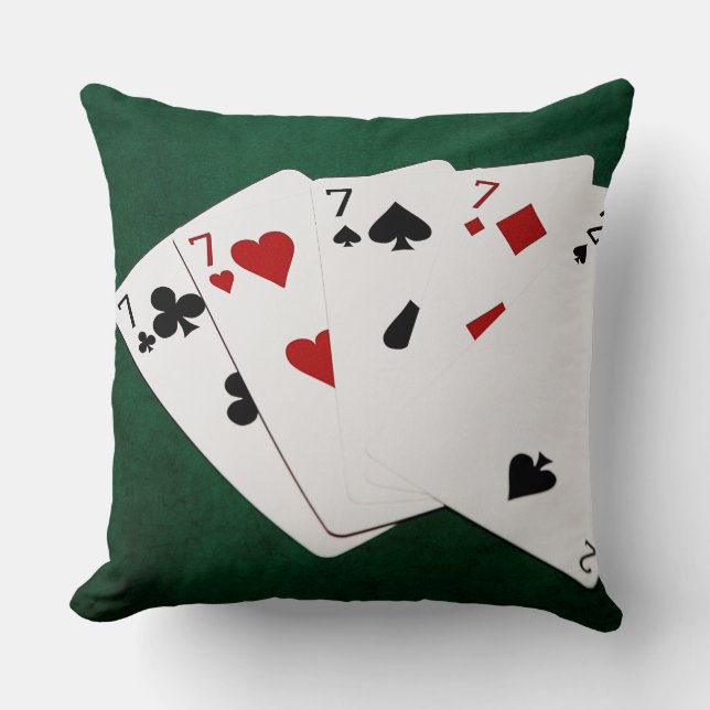 Poker Hände - vier von einer Art - sieben und zwei Kissen (Vorderseite)