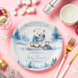 Polar Bär arke Winter Babydusche Vorlage Pappteller<br><div class="desc">Polar Bären arktischen Winter können wir frühzeitig warten Baby Dusche Geschirr personalisierte Vorlage Teller,  Aquarell niedlich polare Teddy Bär mit einem blauen Schal sitzend auf Eisfelsen Schneekiefern Winterthema Babydusche Willkommensschild personalisiert Babydusche Teller</div>