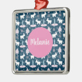 Polar Bär und Bäume Monogramm Weihnachtsgeschenk v Ornament Aus Metall (Links)