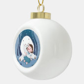 Polar Bear & Child Illustration Keramik Kugel-Ornament (Rechts)