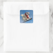 Polar Bear Mid-air on a Snowboard Quadratischer Aufkleber (Tasche)