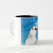 Polar Bear mit Toasta Marshmallow Zweifarbige Tasse (Vorderseite Links)