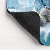 Polar Bear Reading a Newspapier Mousepad (Ecke)