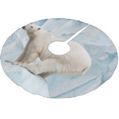 Polar Bear: Zoo Habitat Glimpse Polyester Weihnachtsbaumdecke (Schrägansicht)