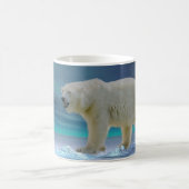 Polarbär im Mondlicht Kaffeetasse (Mittel)