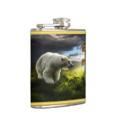 Polarbär mit Blick auf das nordpolnische Holzschil Flachmann (Rechts)