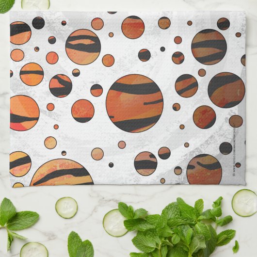 Polen Dot Tiger Hot orange und Black Print Handtuch (Gefaltet)